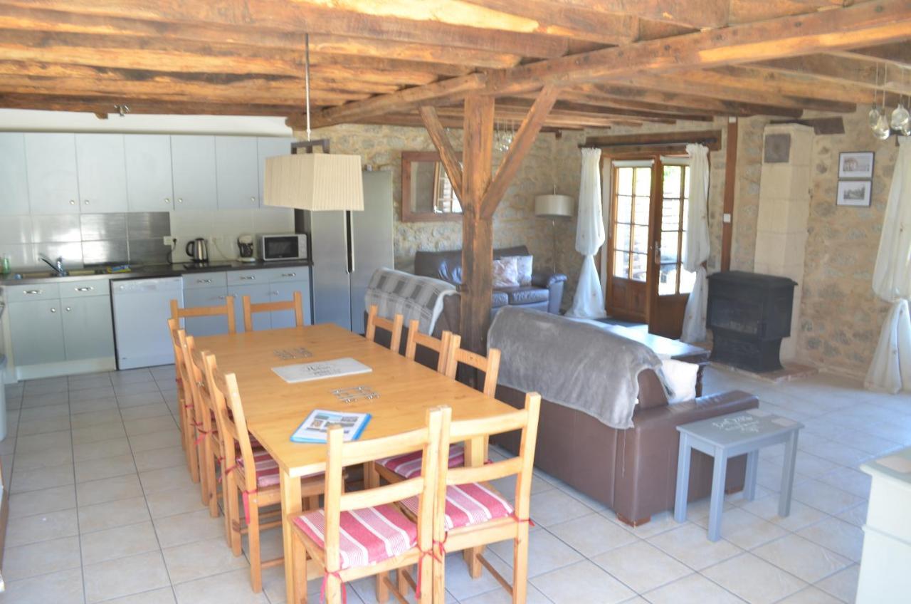 The Railway Cottage - Characterful And Comfortable Holiday Cottage Piégut-Pluviers المظهر الخارجي الصورة