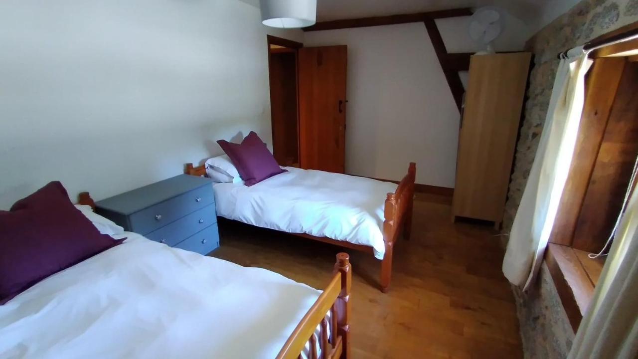 The Railway Cottage - Characterful And Comfortable Holiday Cottage Piégut-Pluviers المظهر الخارجي الصورة